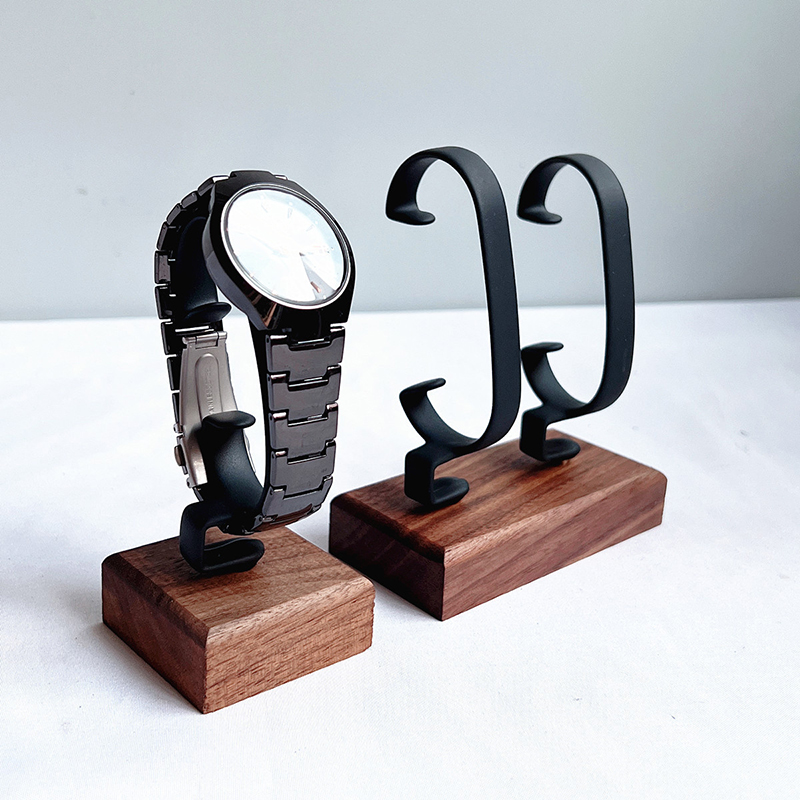 Ahşap C Şeklinde Saat Tutucu T - Jewelry And Watches Inc incelemesi ve fiyatı